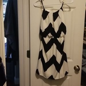 Black/white chevron dress